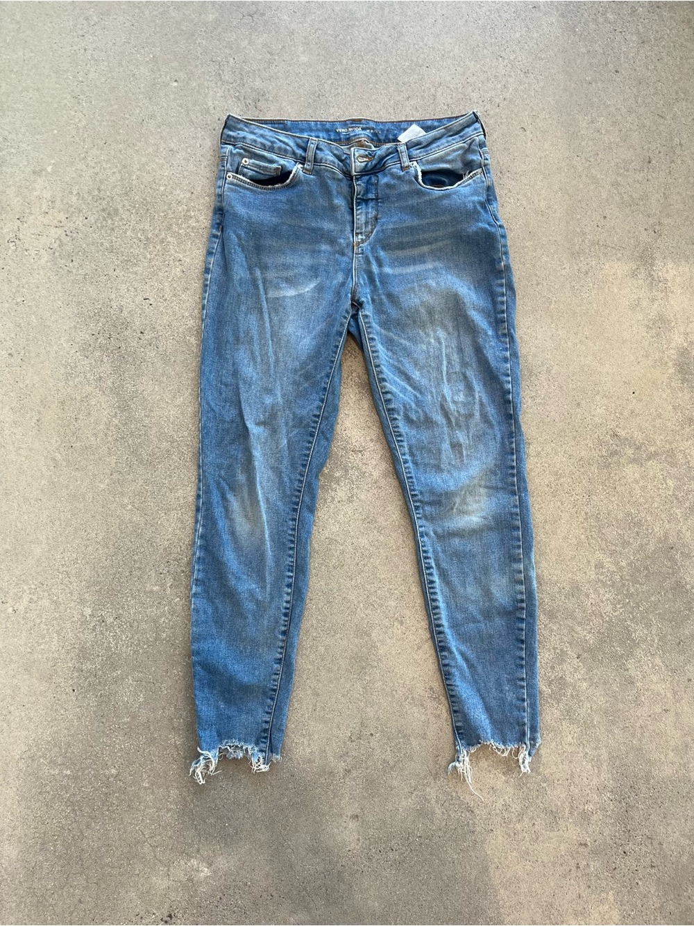 Vero Moda Raw Hem Skinny Ankle Jeans Frayed Distressed W31